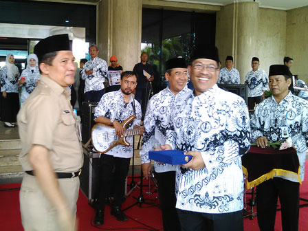 Pencarian PGRI Aceh Timur - Persatuan Guru Republik Indonesia Cabang Aceh Timur